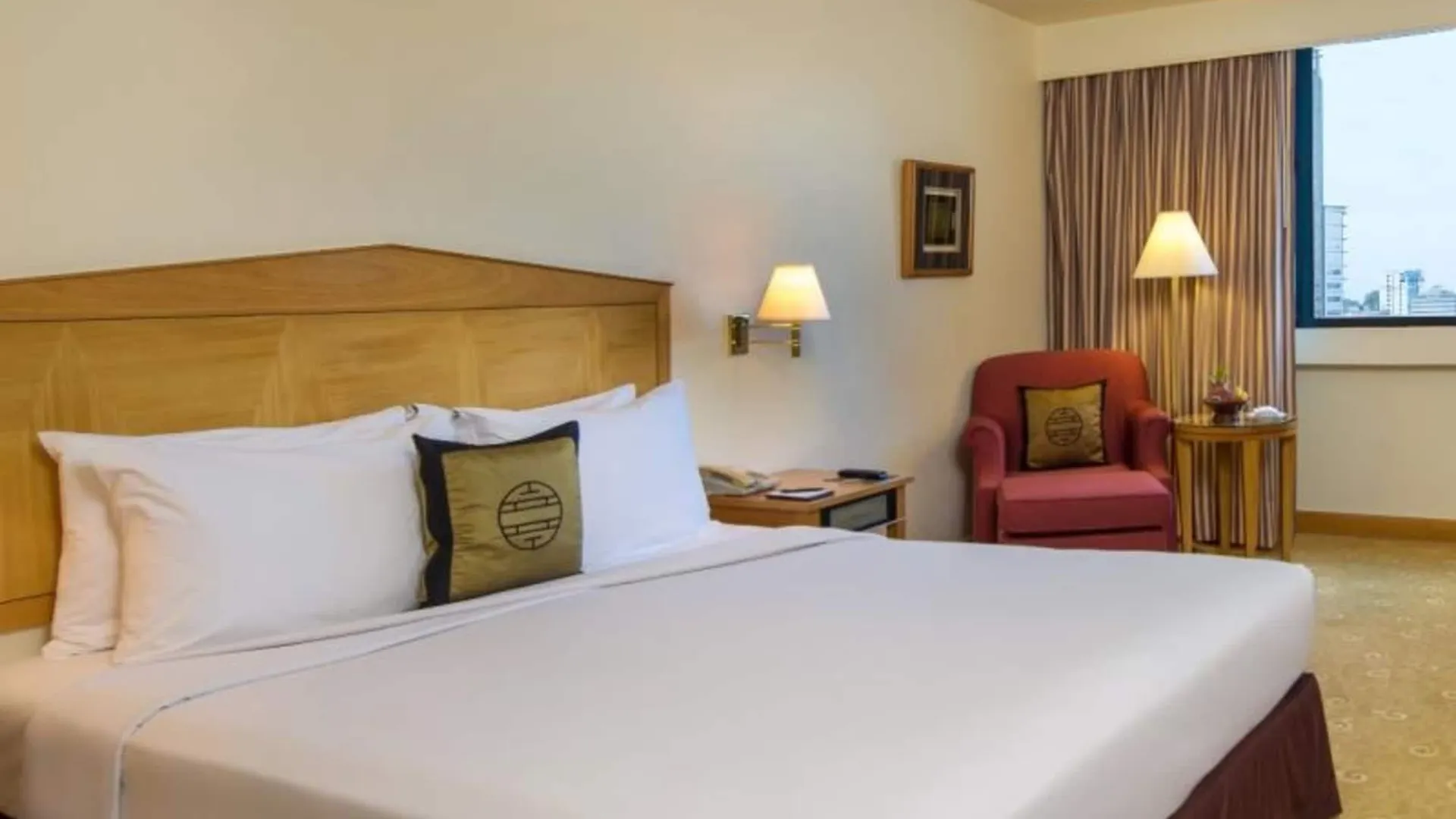 Saigon Prince Hotel Хошимин Вьетнам