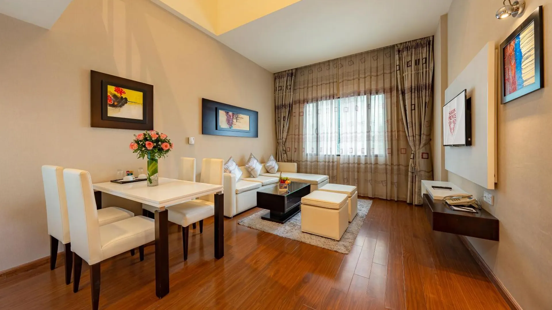 Saigon Prince Hotel Хошимин
